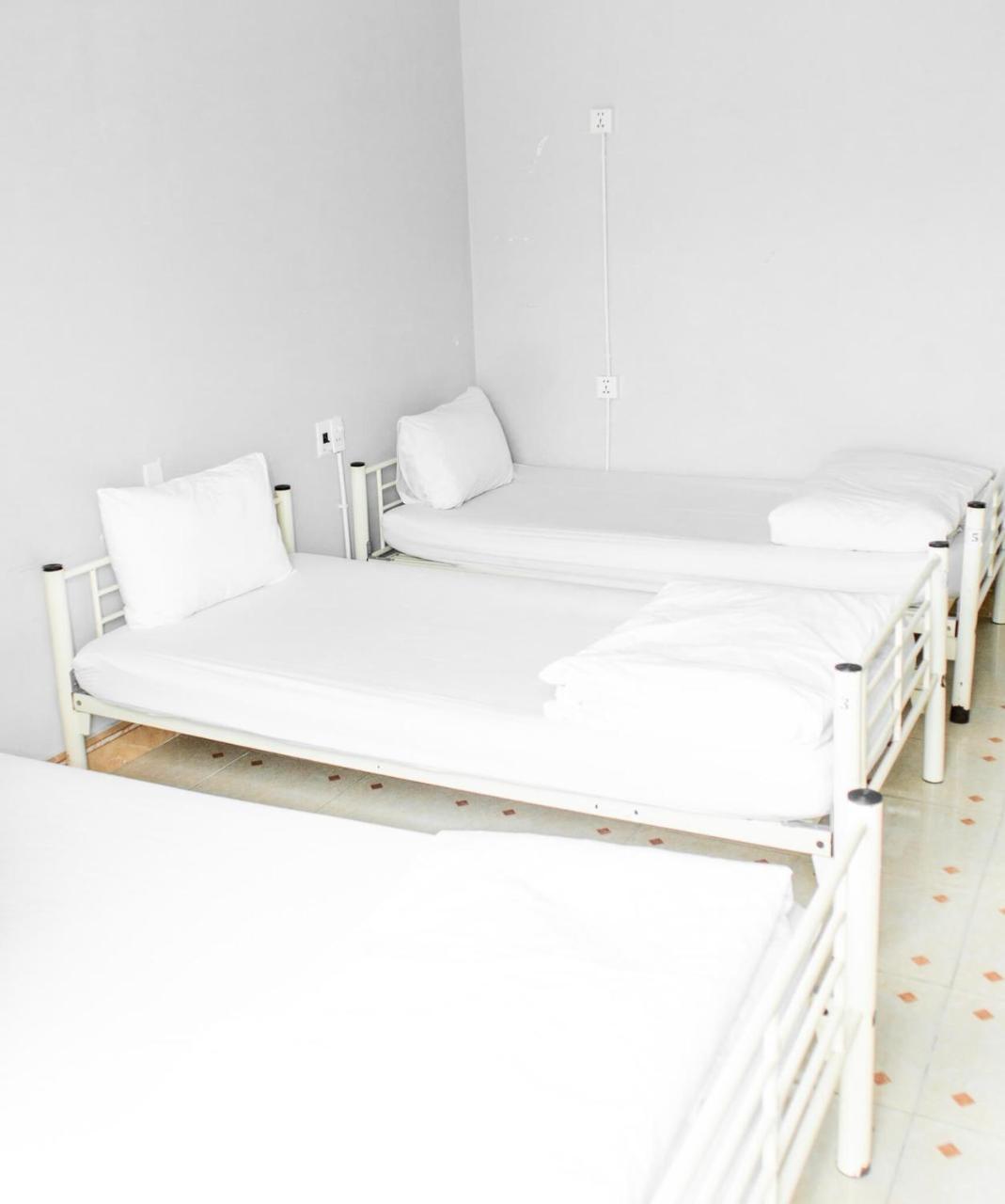 Bed Station Hostel & Pool Bar Hội An Buitenkant foto