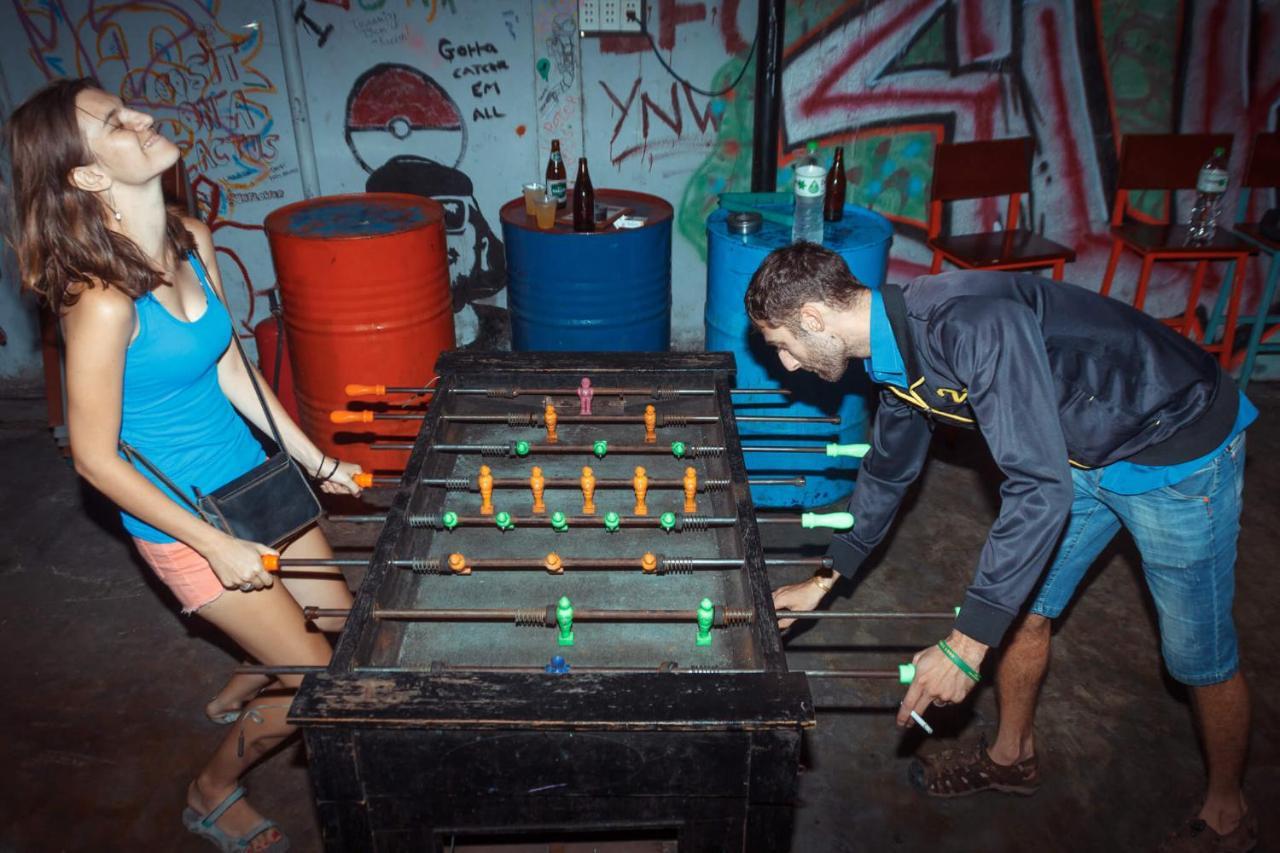 Bed Station Hostel & Pool Bar Hội An Buitenkant foto